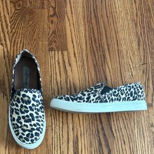 Steve Madden cheetah print shoes